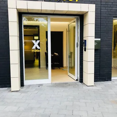 Hotel X-hotel